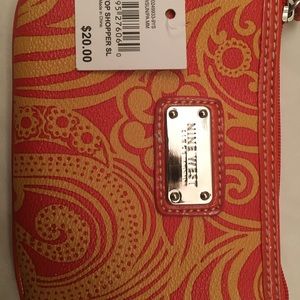 NWT Nine West Wristlet Purse